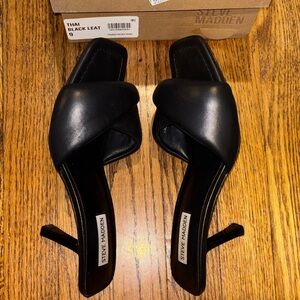 Gently Used Worn 1x Steve Madden Black Leather Heeled Mules